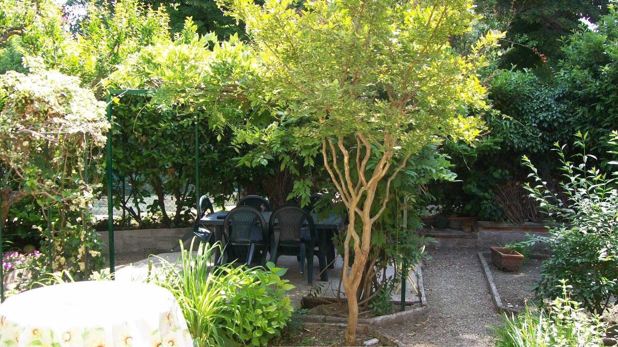 Il Giardino Nel Parco R&B Hotel Bologna Ngoại thất bức ảnh
